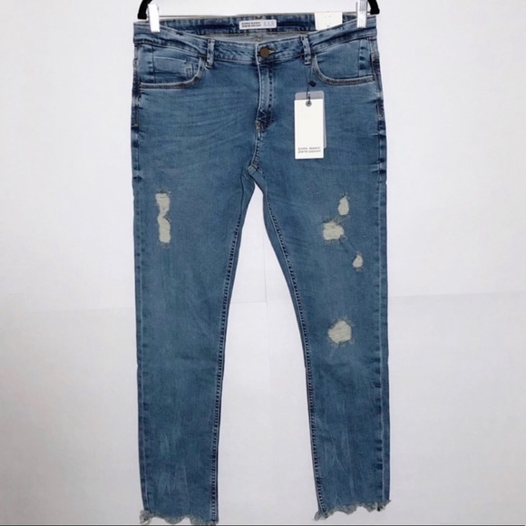 ZARA Distressed Skinny Jeans w/ Frayed Hem